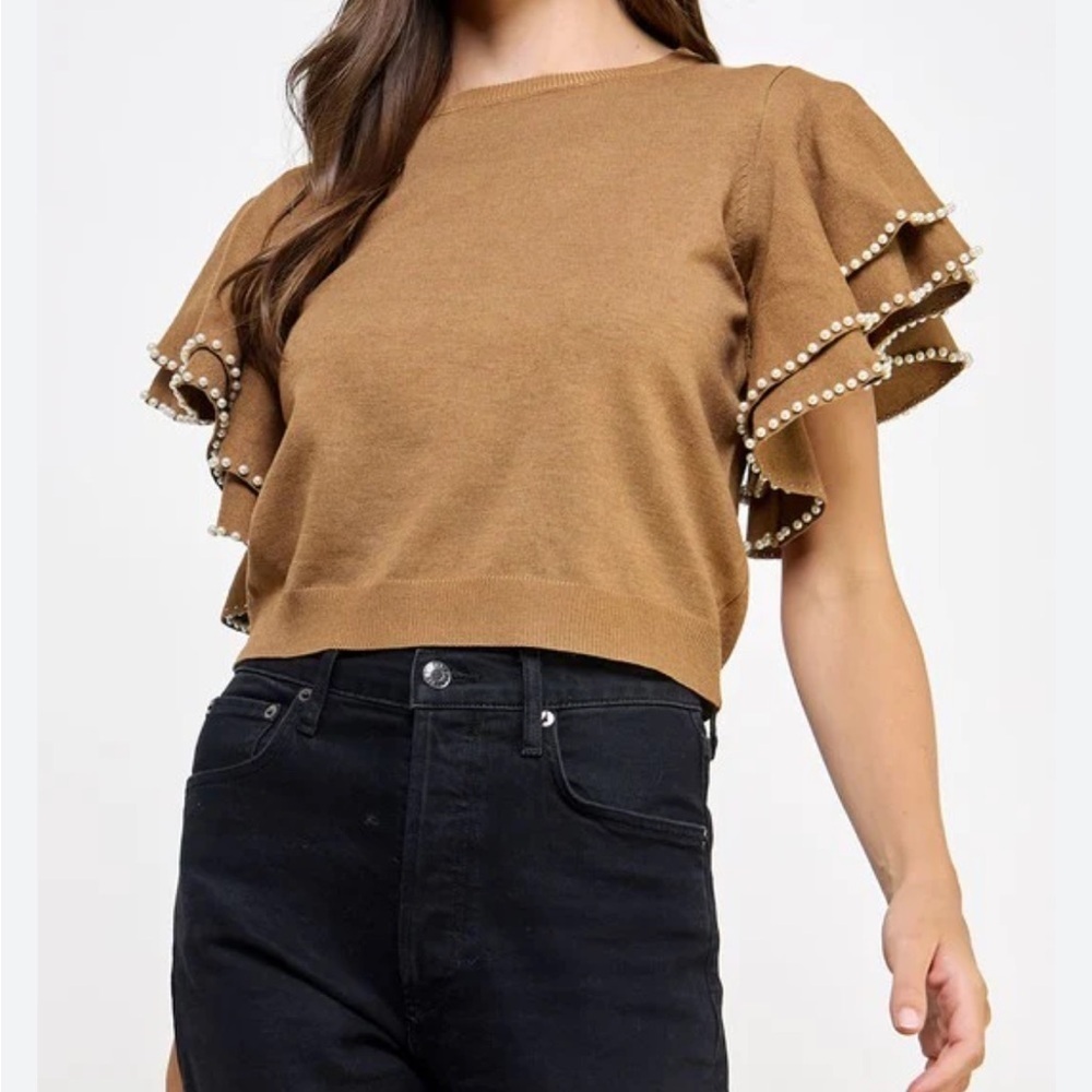 Strut & Bolt Tan Dramatic Statement Ruffle Sleeve Top Women's L Mob Wife - Picture 1 of 13